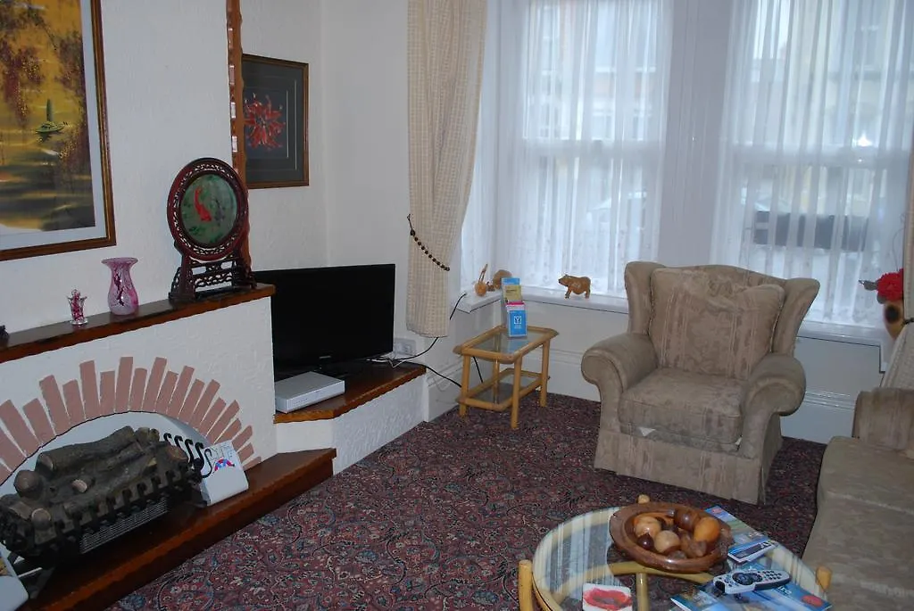 Mayville Guest House Bridlington